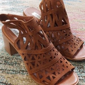 Steve Madden cut out wedge sandals